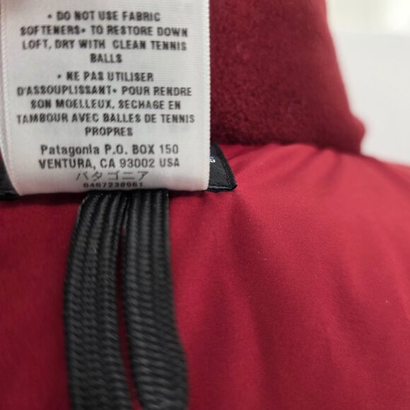 Patagonia Men’s Down Sweater Vest Size Medium 84631 Red - Picture 10 of 13